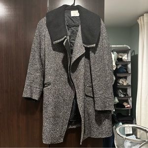 Vince XS black twill coat
